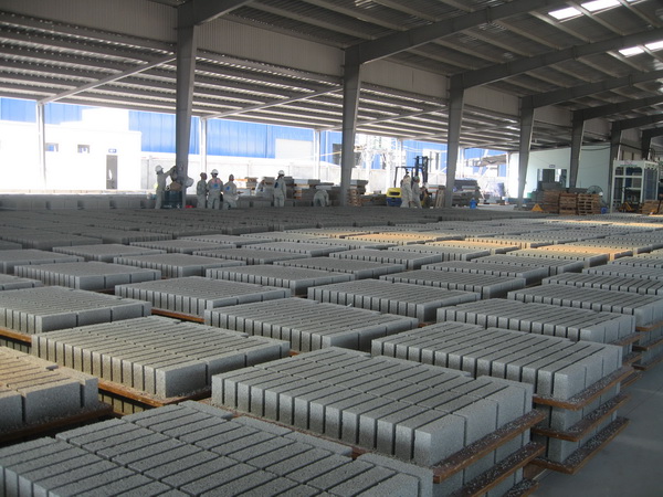 Phú Điền - Hình ảnh nhà máy sản xuất gạch block